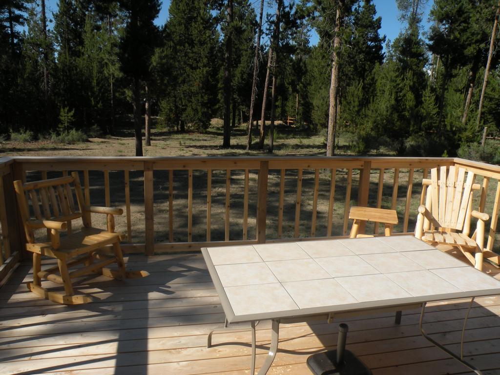 Cozy Cabin Lapine ลาปีน ภายนอก รูปภาพ