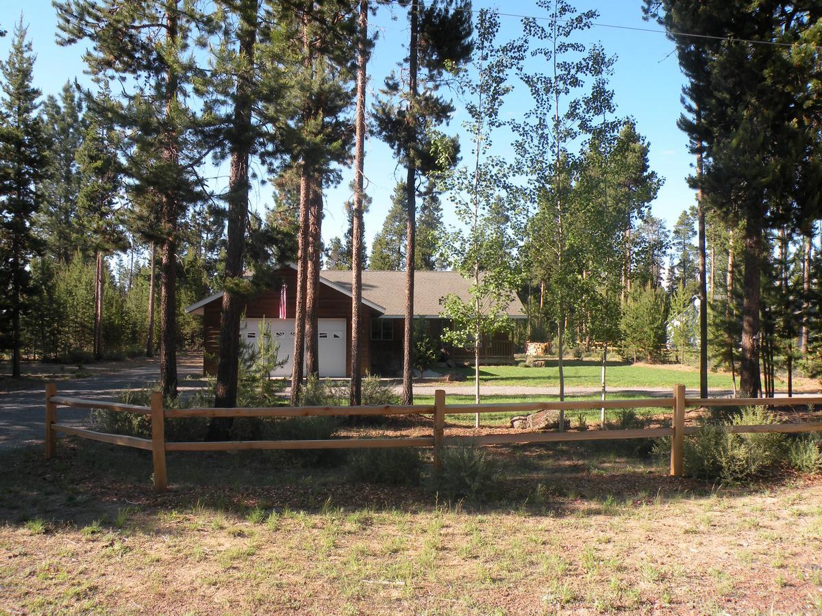 Cozy Cabin Lapine ลาปีน ภายนอก รูปภาพ